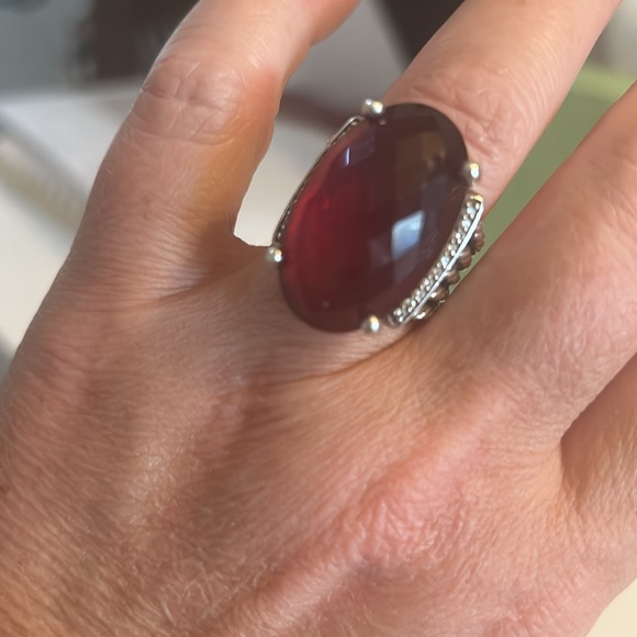 COPY - Gorgeous David Yurman Ring Size 7 - Picture 4 of 5